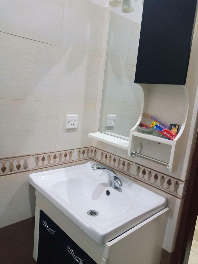 Royal Grace Guest House Islamabad Exterior photo